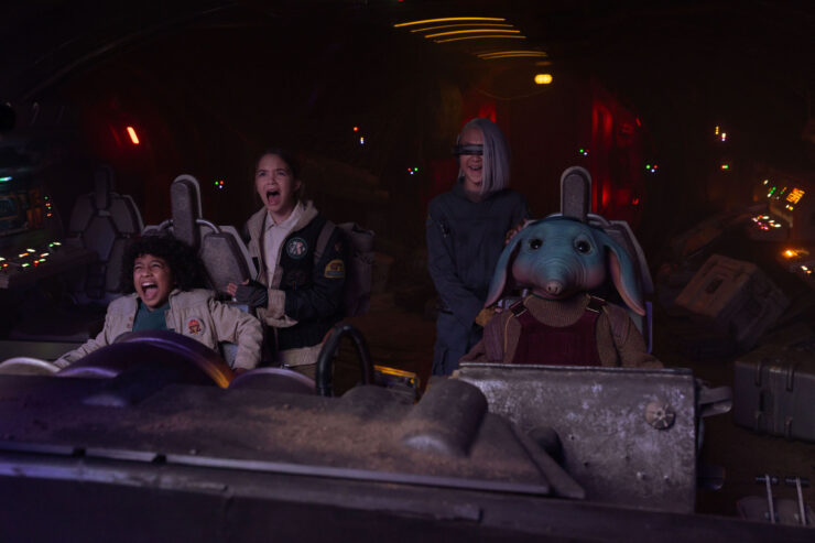 (L-R) Wim (Ravi Cabot-Conyers), Fern (Ryan Kiera Armstrong), KB (Kyriana Kratter) and Neel (Robert Timothy Smith) in Lucasfilm’s STAR WARS: SKELETON CREW