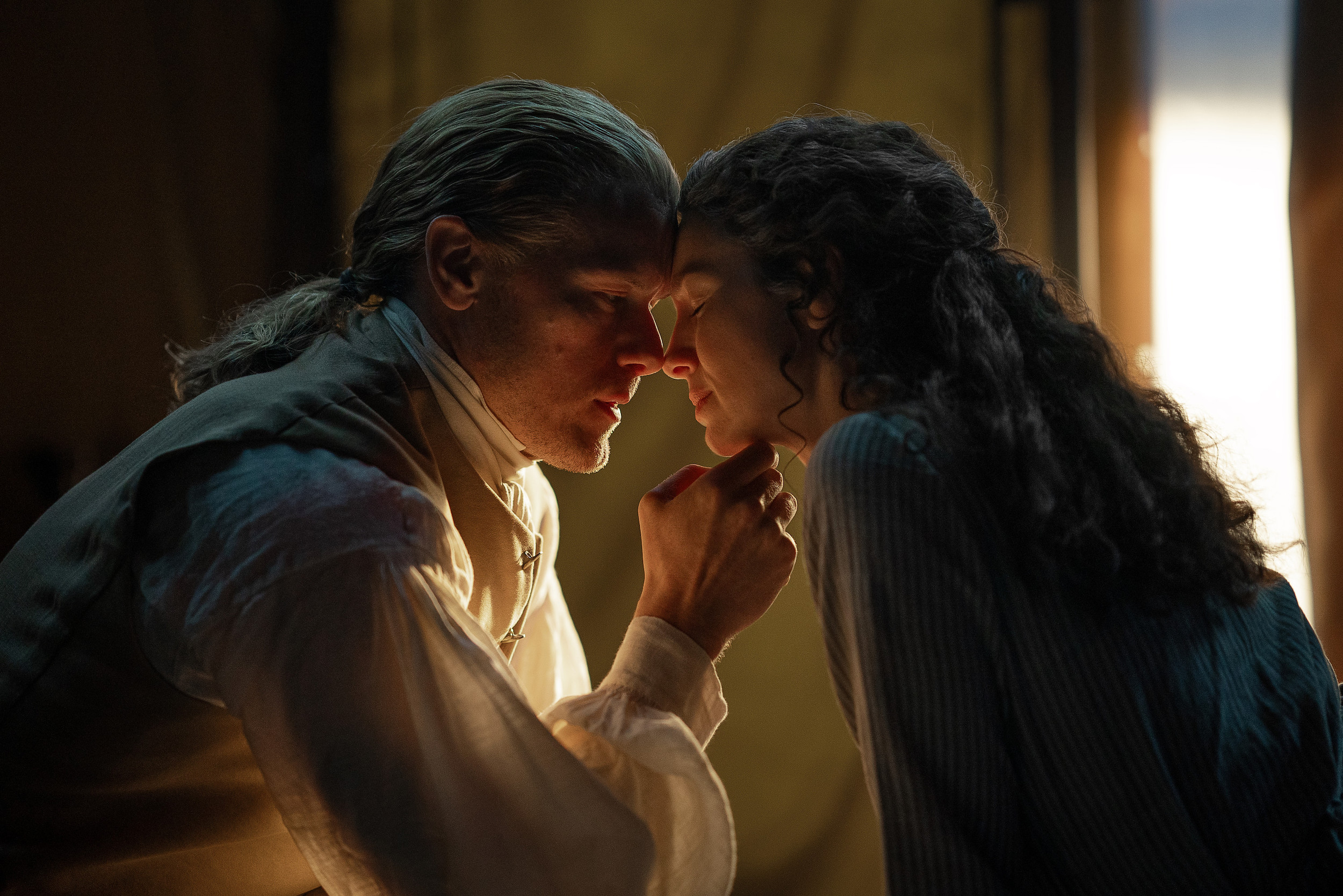 Outlander's Unflinching Season 7 Finale “A Hundred Thousand Angels” Gets  Delightfully Weird - Reactor