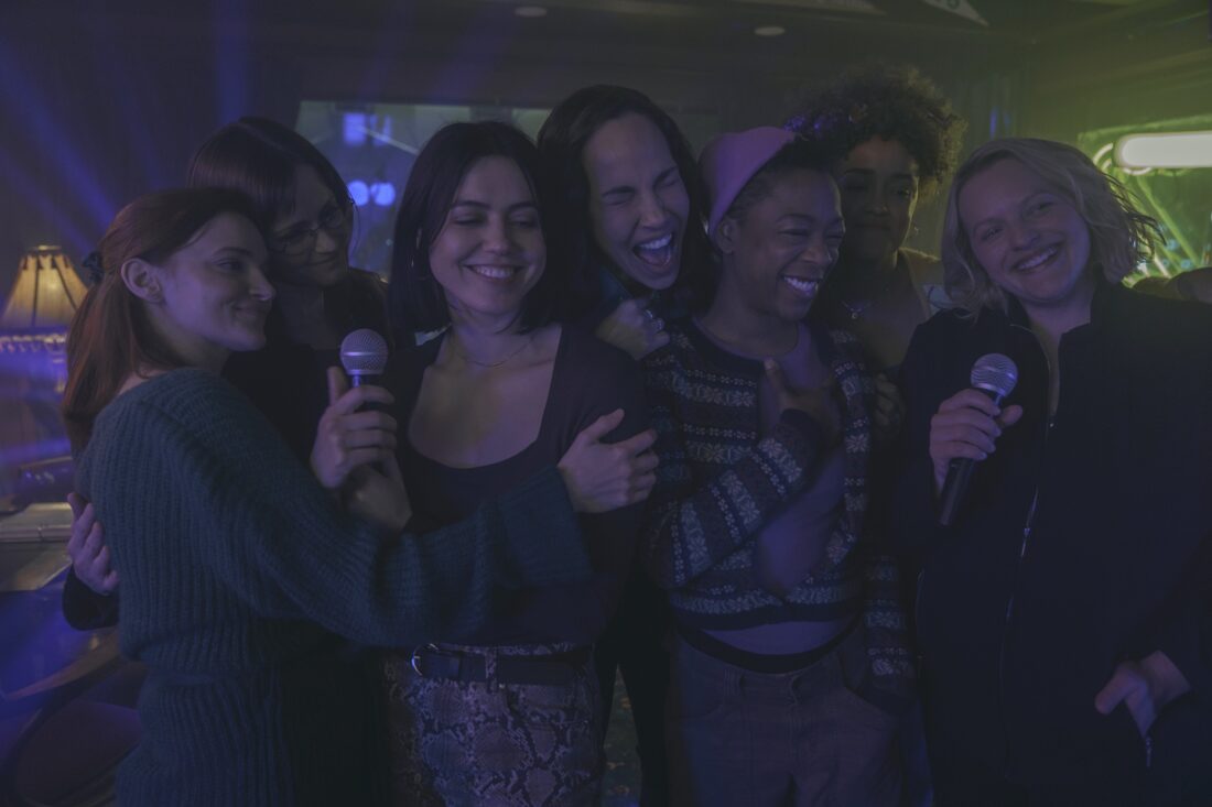 Karaoke alt-reality sequence in Handmaid's Tale series finale MADELINE BREWER, ALEXIS BLEDEL, NINA KIRI, AMANDA BRUGEL, SAMIRA WILEY, BAHIA WATSON, ELISABETH MOSS