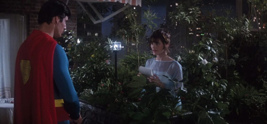 Lois interviewing superman on her garden roof in Superman: The Movie