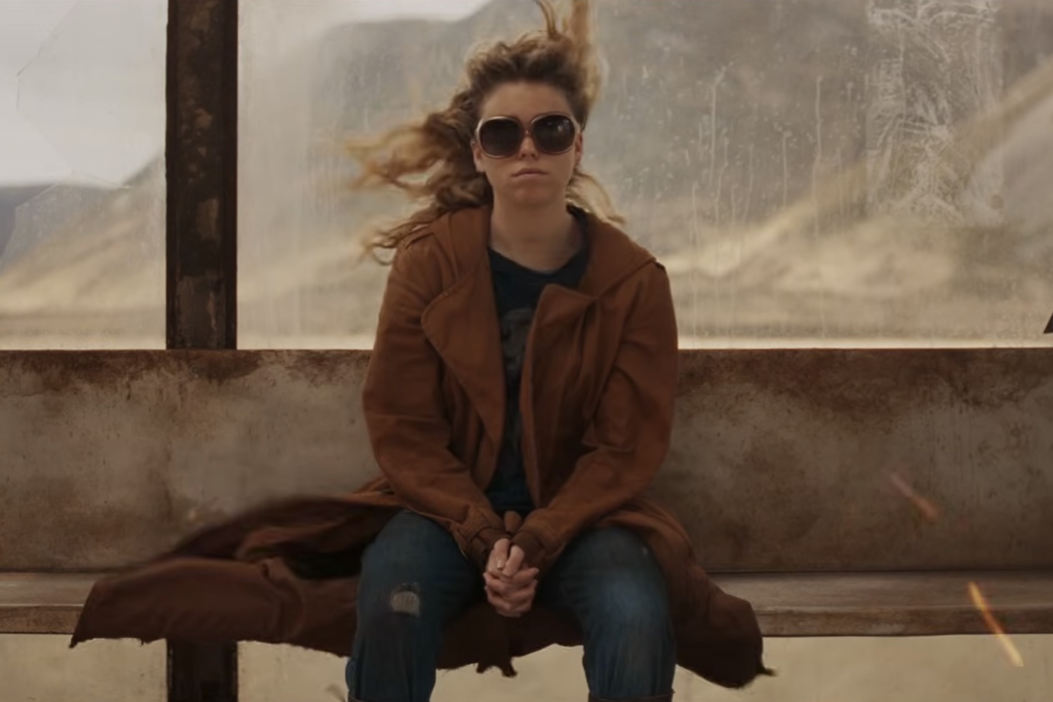 Supergirl Director Explains Why the Movie Doesn’t Look Like Woman of Tomorrow
