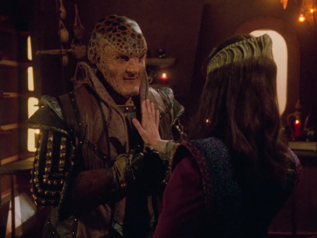 G'Kar leaves his book with Delenn. Image from Babylon 5 “And All My Dreams, Torn Asunder”