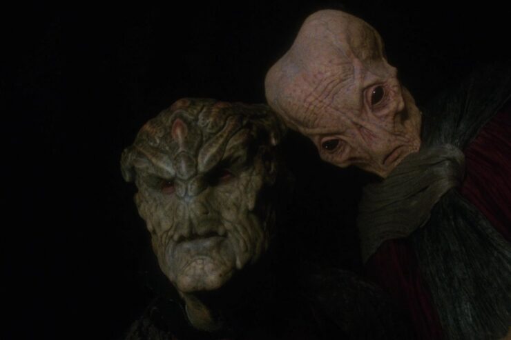Babylon 5 Rewatch: “Movements of Fire and Shadow”