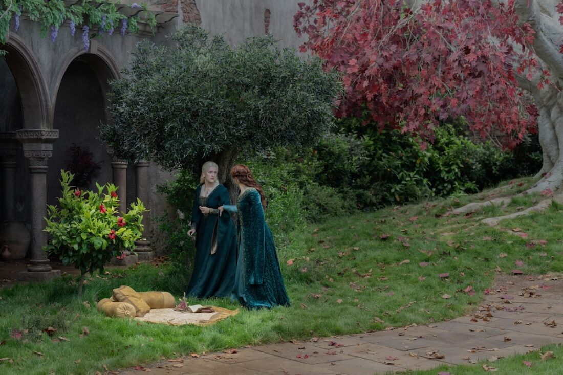 Phia Saban and Olivia Cooke in House of the Dragon season 3