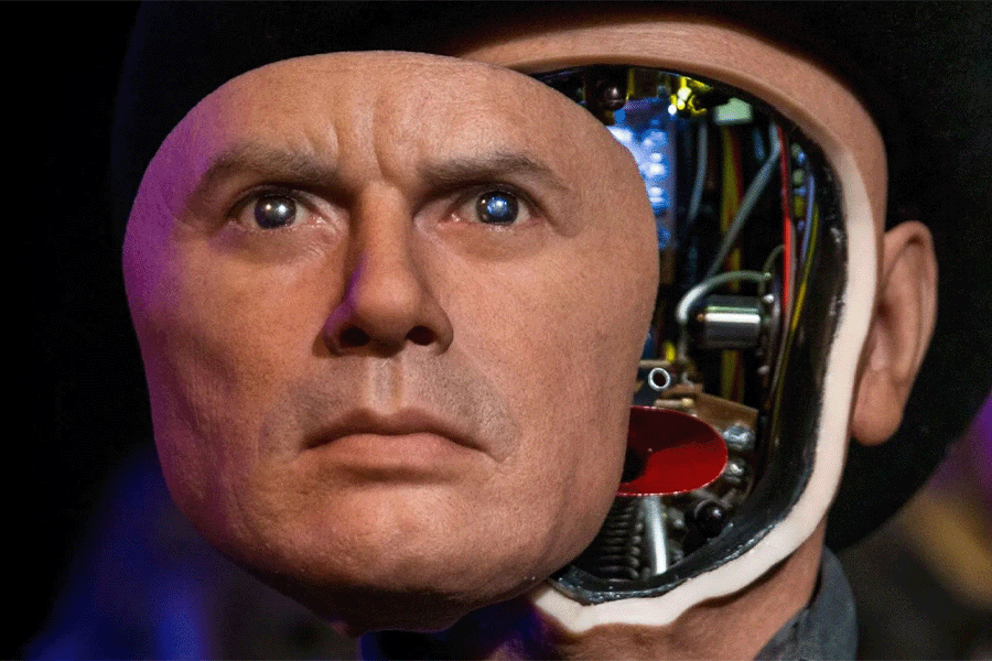 The robot Gunslinger (Yul Brynner) from the movie Westworld (1973)