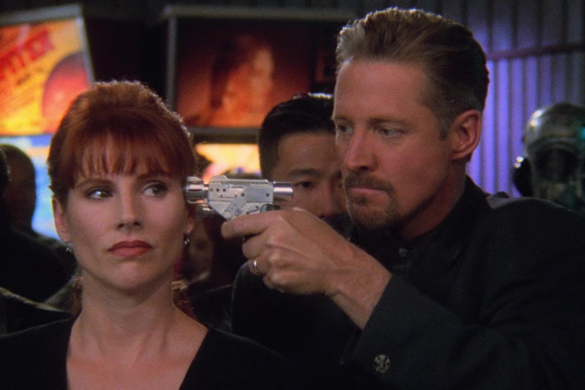 Babylon 5 Rewatch: “The Wheel of Fire”